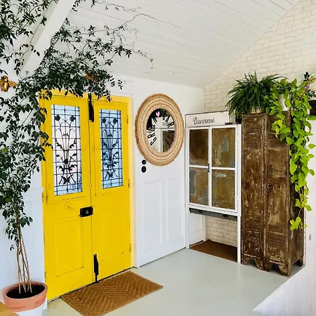 Apartment Garage *
