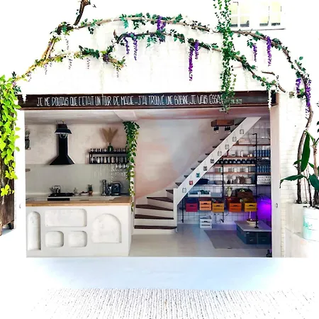 דירה Garage באיון